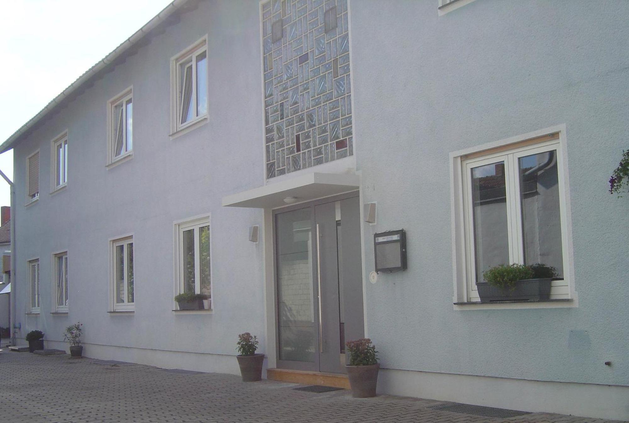 Hotel Garni Pension Ruth Муттерштадт Экстерьер фото