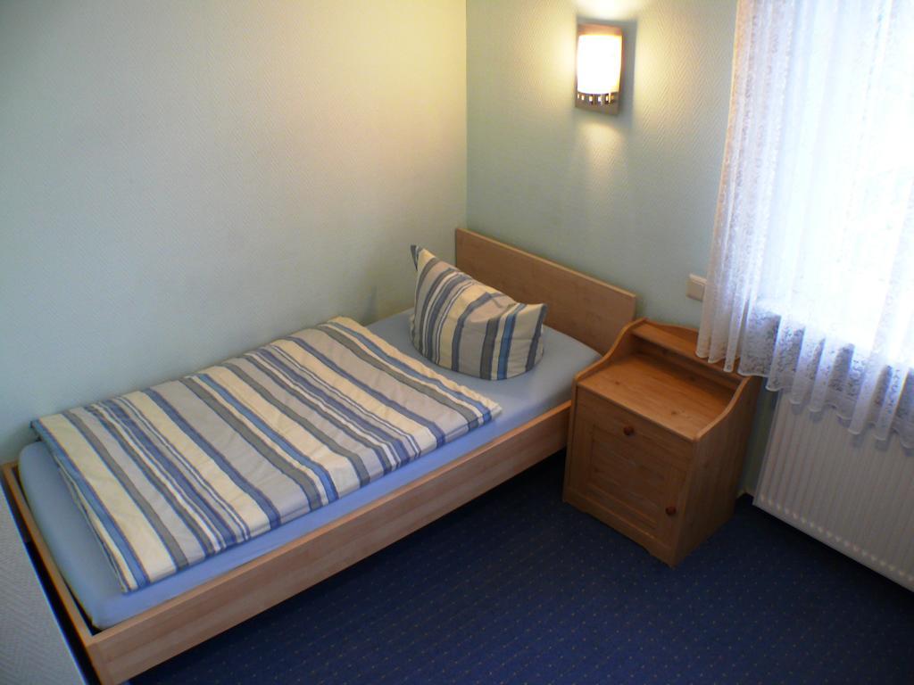 Hotel Garni Pension Ruth Муттерштадт Номер фото
